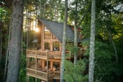 Pineview Escape - Hot tub, arcade & mountain views