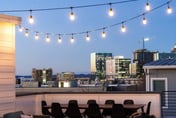 Commodore - Rooftop fire pit & skyline views