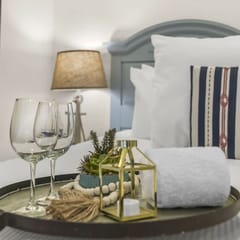 The Rosemary Pearl - Beach shuttle and lagoon pool