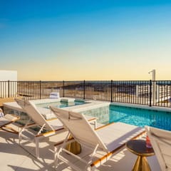 Miramaré - Beachfront pool & elevator