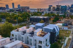 Luxury Gulch Condo w/ Private Rooftop Deck - Image 2