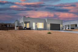 Stargazer 4BR Desert Retreat | Hot Tub & Deck