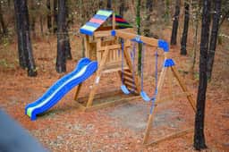 Broken Bow Cabin Getaway: Hot Tub, Fire Pit & EV