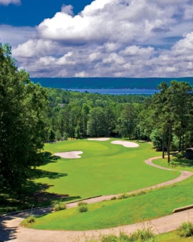 Red Apple Inn & Country Club