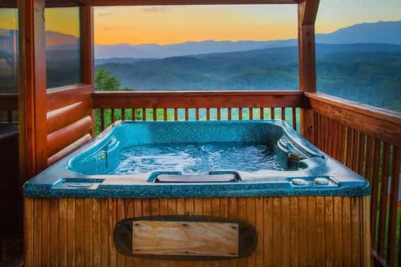 For Your Eyes Only - Mountain views & hot tub - Image 1