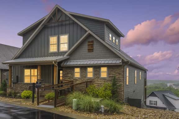 Stillwater - Indoor pool & lake views - Image 1