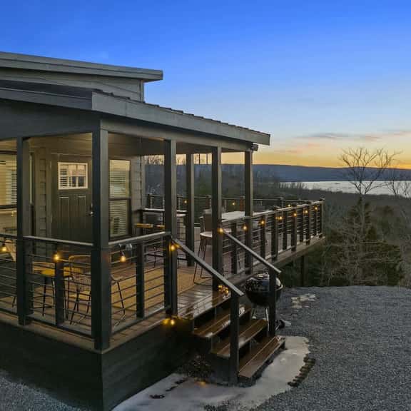 Shadowrock - Lake view tiny home & fire pit - Image 1
