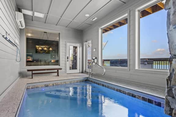Lakefront Retreat w/ Pool, Hot Tub, Game Room