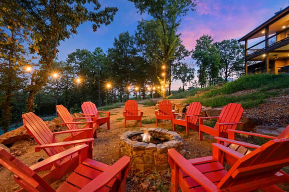 Private Mountain-View Cabin w/  Hot Tub